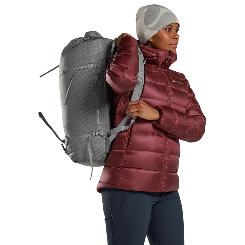 Moteriška pūkinė striukė Montane Fem Anti-Freeze XT Hoodie