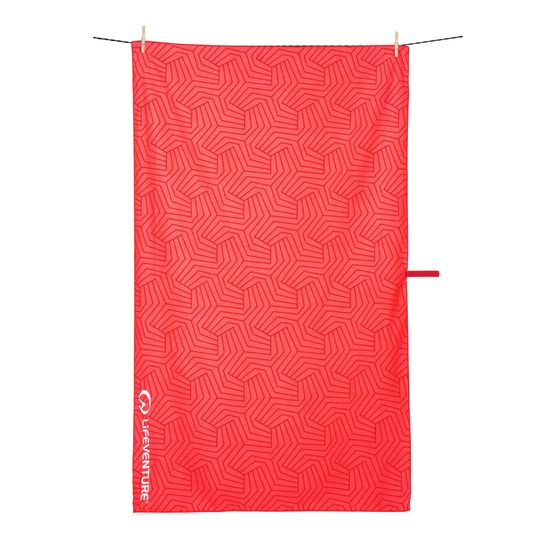 Kelioninis rankšluostis Lifeventure Soft Fibre Recycled Geometric Coral