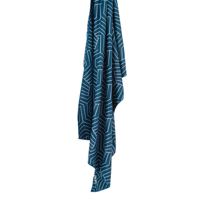 Kelioninis rankšluostis Lifeventure Soft Fibre Recycled Geometric Navy