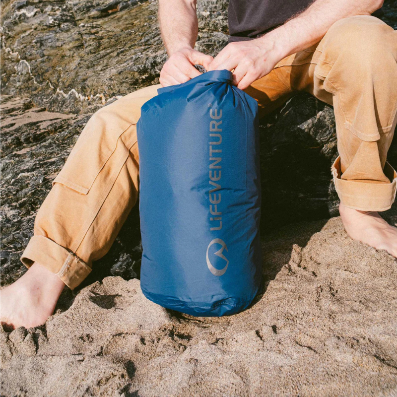 Sauskrepšys Lifeventure Stormlight DryBag 15l Sauskrepšys Lifeventure Stormlight DryBag 15l